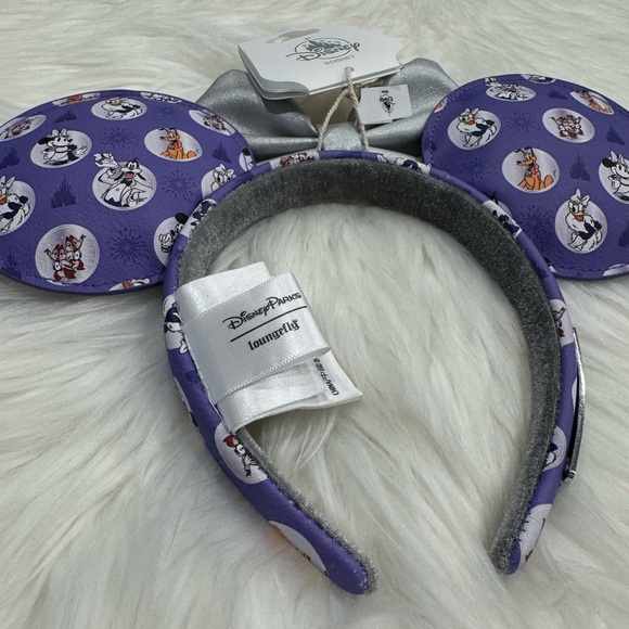 Disney Minnie Ear Headband Disney100 Mickey And Friends Castle Icons Purple NWT - Picture 6 of 8